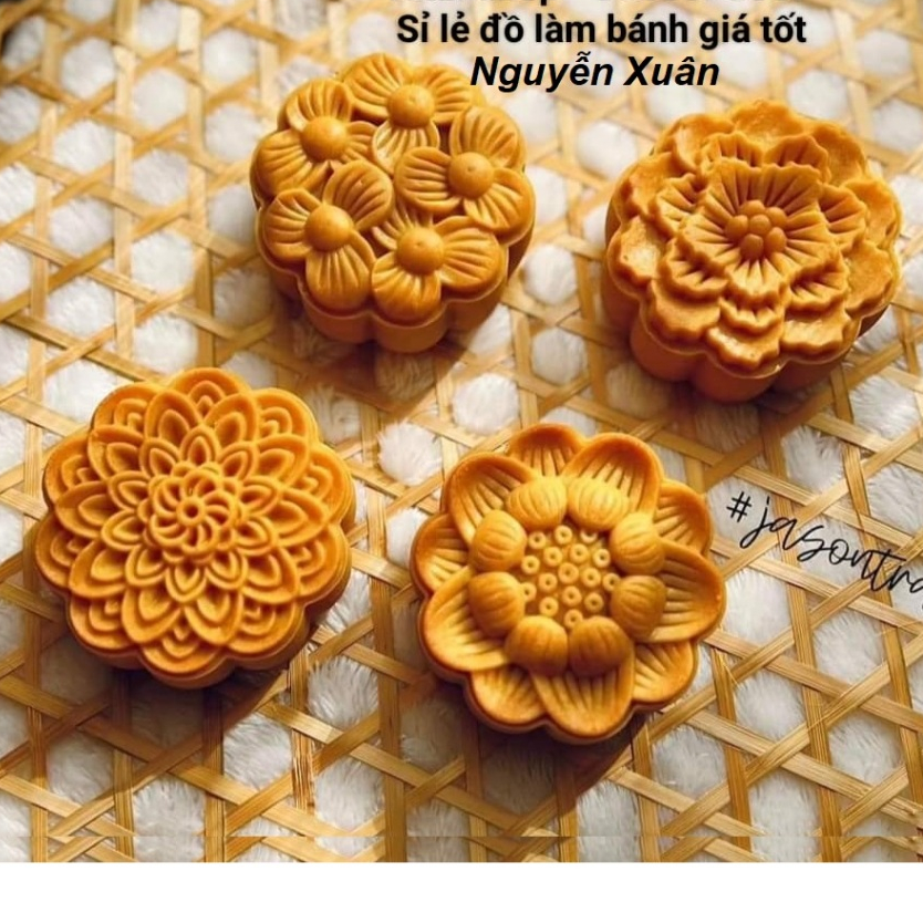 Khuôn trung thu lò xo sen tháp