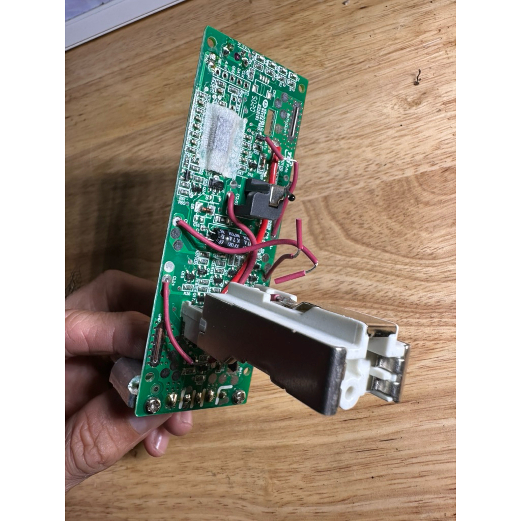 Mạch Pin Ryobi 18V 4Ah , 5Ah mẫu cũ hàng mới