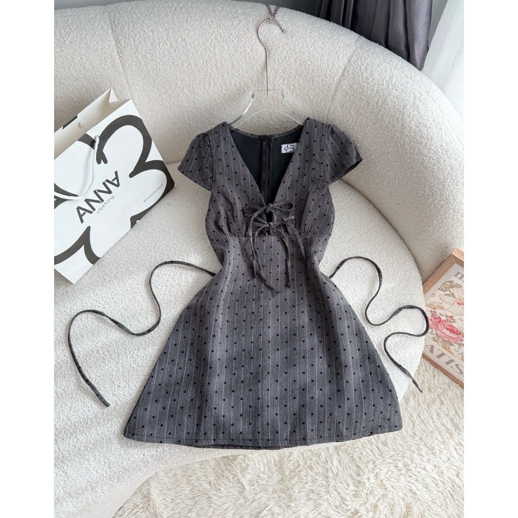  Đầm Kiểu Nữ Sọc Xám Buộc Nơ Ngực Anna - Sisa Dress 