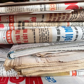  1KG giấy Báo Cũ sạch giá rẻ gói hàng gói quà dán tường loại đẹp thân thiện môi trường  Báo tiếng Việt ngẫu nhiên   