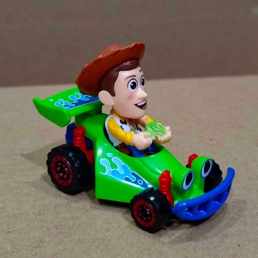 Xe Hot Wheels Racerverse Toy Story WOODY