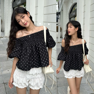 Áo kiểu tay phồng trễ vai tay ngắn chấm bi babydoll phối chun dễ thương
