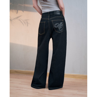 MOODSWINGS - Bộ Jeans Áo khoác và Quần  Ống Suông Thêu Denim EMBROI STITCHED STRAIGHT JEANS & JACKET