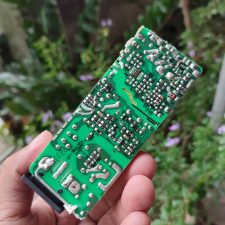Mạch nguồn 12V5A không vỏ