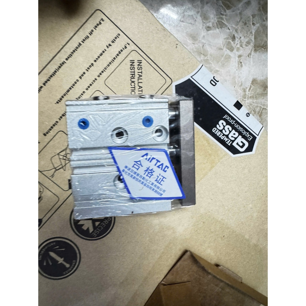 Xy lanh Airtac TCM10x20S