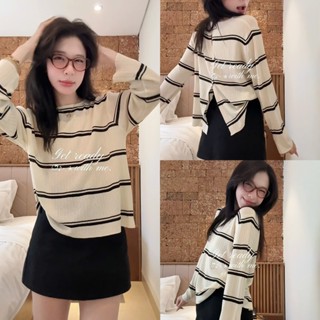 (ẢNH OLDSCHOOL) Áo len giấy mỏng tay dài mùa thu xẻ nút sau dáng basic A551