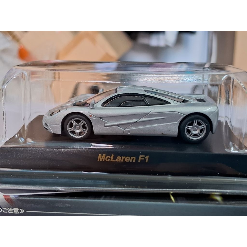 KYOSHO 1/64 - MCLAREN F1 MÀU BẠC