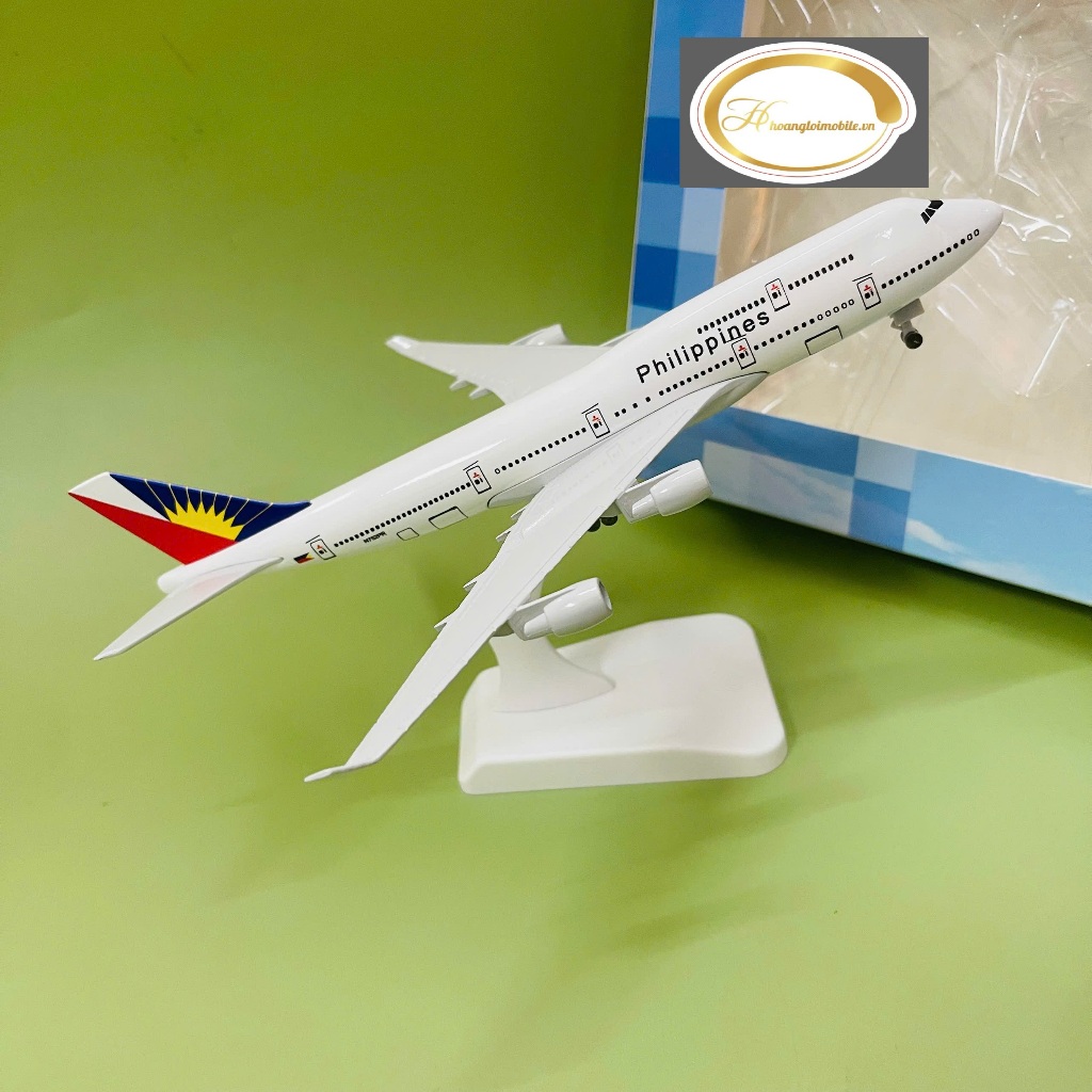 Mô hình Trưng Bày Máy Bay Kim Loại Boeing B747-400 hãng Philippines Airlines Tỉ lệ 1:400 có bánh xe 