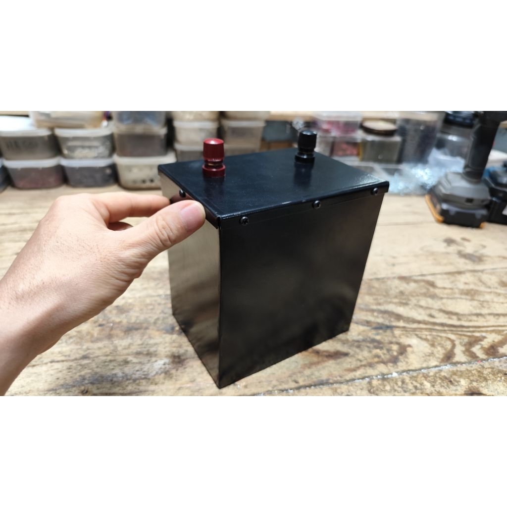 hộp đựng pin vừa 12cell 32140 ( 12v 45ah)