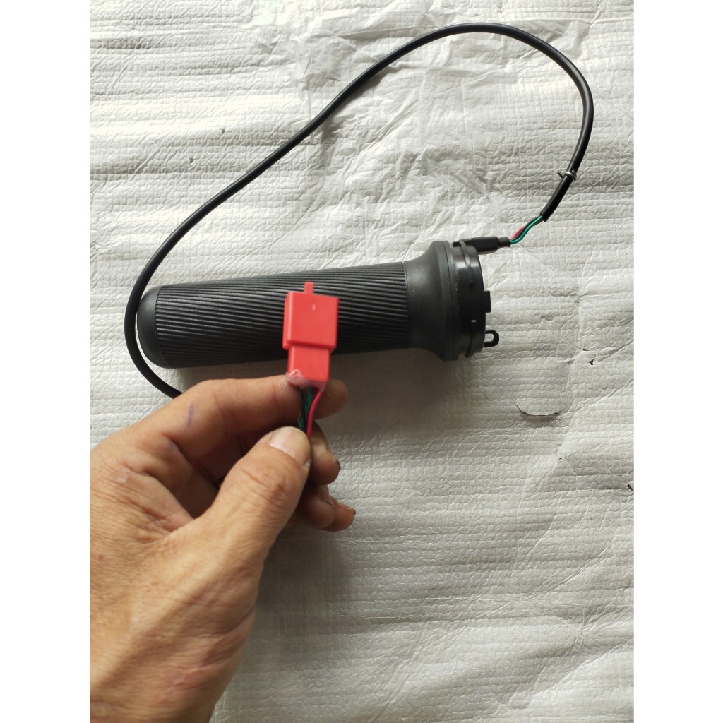 Tay ga xe điện K1 chính hãng Dua Dua theo xe