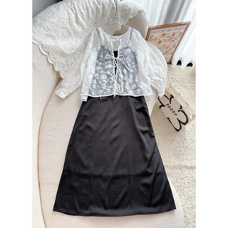 Set Bộ Váy Lụa Dáng Dài Kèm Áo Khoác Voan Hoa Nổi Anna - Set Creamy