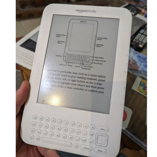 Máy đọc sách Amazon Kindle Keyboard 3 💥tặng kèm 1 CÁP DỮ LIỆU💥TẶNG file kho sách, truyện
