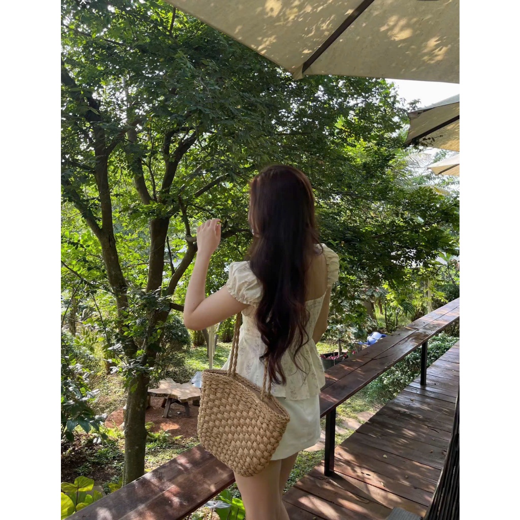 ÁO ÔM XÒE CÓ TAY ,Phối nút bọc , lưng chun ,có mút , may 2 lớp ,size SML ( A110) | BigBuy360 - bigbuy360.vn