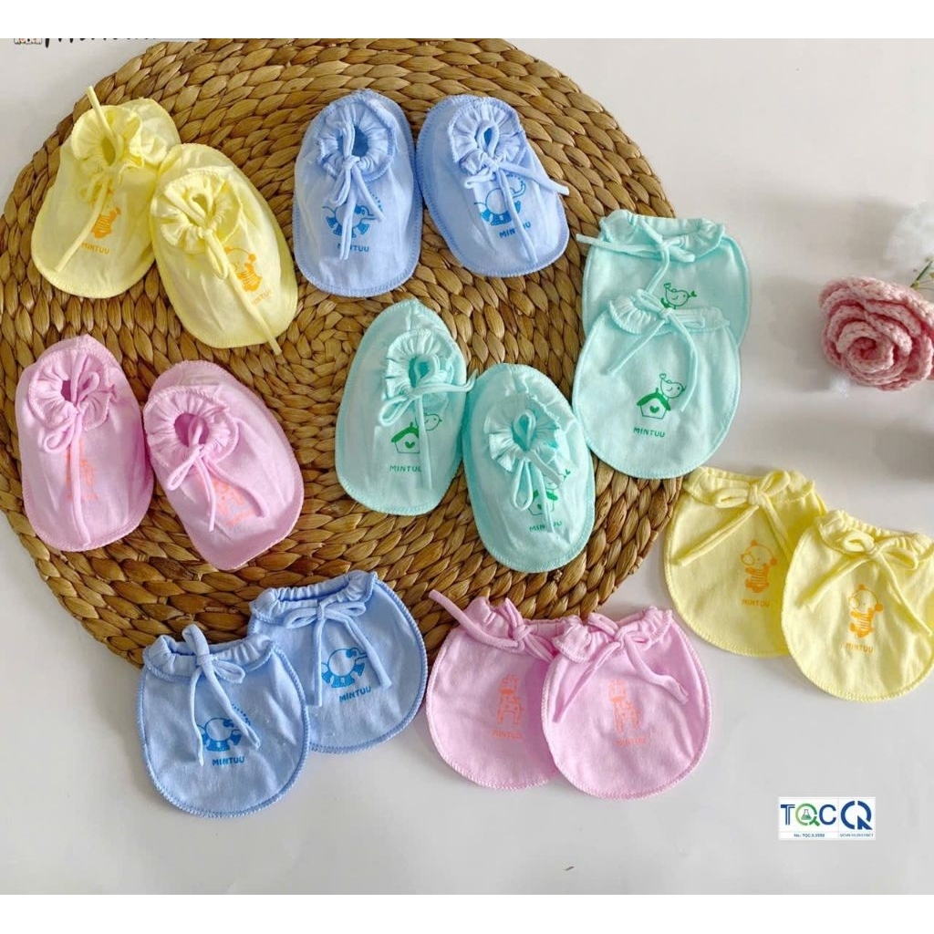 5 Bộ Bao Tay, Bao Chân Buộc Dây Cho Bé Sơ Sinh - Minh Hoàng