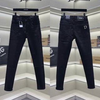 Quần jean bò nam PB slimfit khoá lệch đen đậm trơn dập nhăn 3D phối tag logo D2 túi 4 cúc basic QJ729P