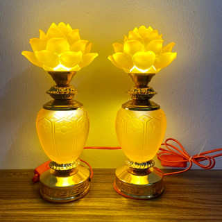 ĐÈN THỜ BÌNH HOA SEN LƯU LY ( 1 đôi )