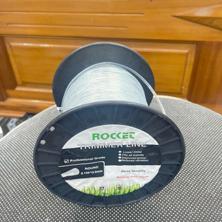 Cước Cắt Cỏ Tròn Trong Suốt ROCKET 3,0-3,5-4,0 mm [ Nhật Bản ]