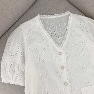 Áo ren đục lỗ ( giá đã sale)
