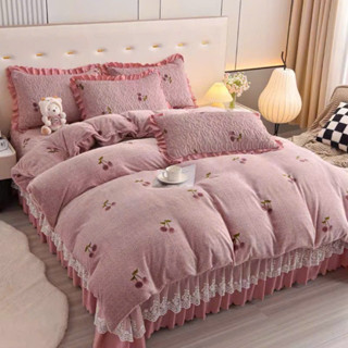 Bộ Chăn Ga Nỉ  5D Phủ Cao Cấp Ga Trần Bông Phủ Bèo 2024 - Chất Liệu Nhung Mềm Mại