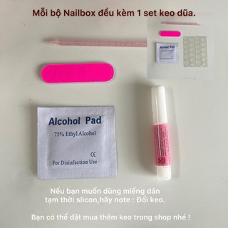 10 móng chân sơn vẽ thủ công hàng handmade nền đen mix nhũ bạc trắng chân