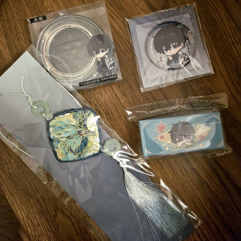 [miHoYo] Badge holder, standee, dây đeo điện thoại, huy hiệu tròn nhân vật DanHeng Honkai: Star Rail