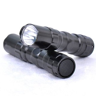 Đèn Pin Mini Siêu Nhẹ Và Siêu Sáng 3W