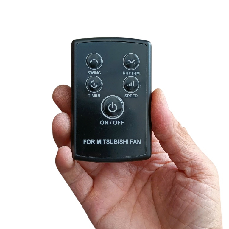 [Mã ELHA22 giảm 5% đơn 300K] Điều khiển quạt Mitsubishi (Mẫu xám đã có pin).