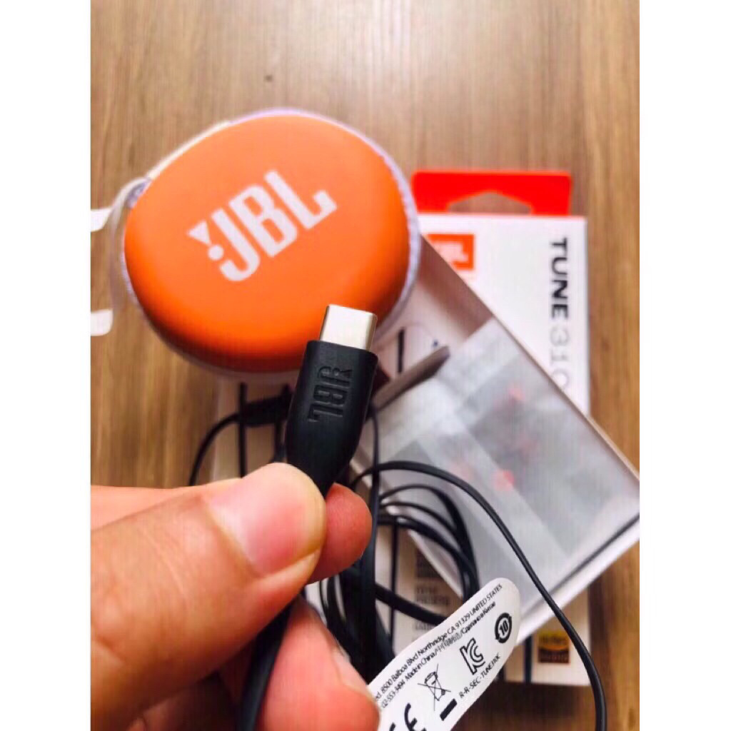 [SHIP HỎA TỐC] Tai Nghe Dây JBL Tune 310C Cổng Type C Chính Hãng, Có Mic Đàm Thoại Bass Mạnh Mẽ Hi-Res Chất Âm Sóng Động | BigBuy360 - bigbuy360.vn
