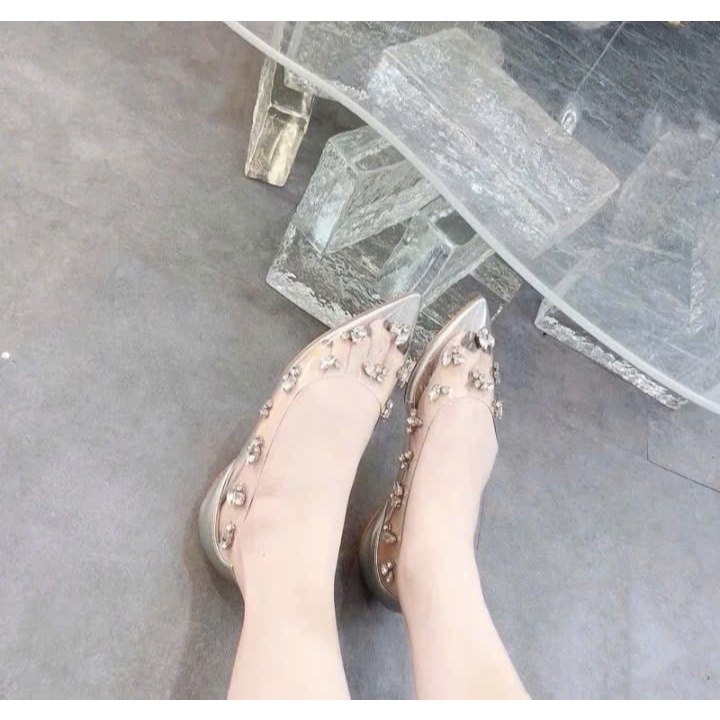 Giầy MEKA (M1)đính đá bệt sang chảnh | BigBuy360 - bigbuy360.vn