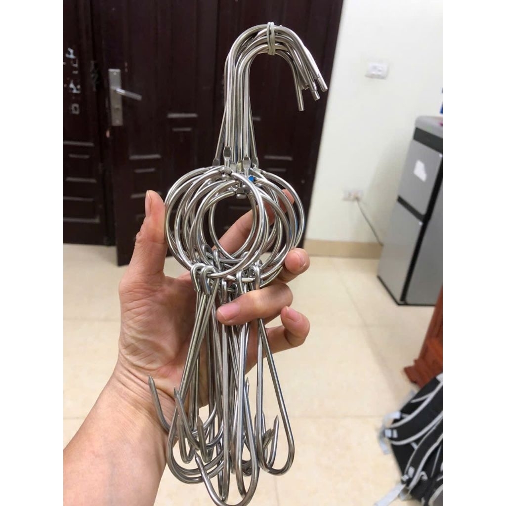 MÓC TREO GÀ VỊT QUAY LU
