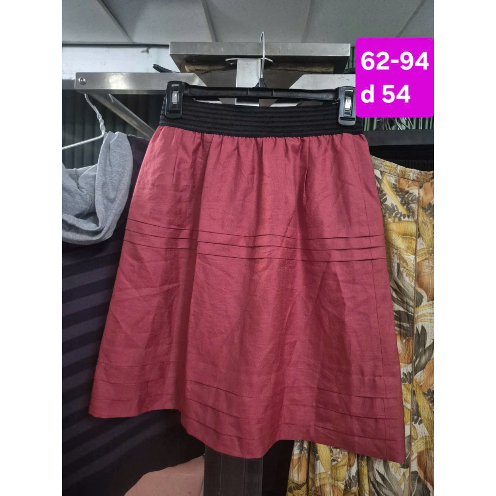 chân váy đỏ 62-94 cm MS32