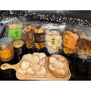 Bánh Mì Bếp Mẹ Em 6 Vị Bơ Tỏi ,Caramel, Đường Đen ,Phô Mai,Kem Trứng, Cốm 300GR(Chuẩn bánh bếp mẹ em)