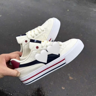 Giày thể thao vải kẻ đen gót đỏ P.M full box