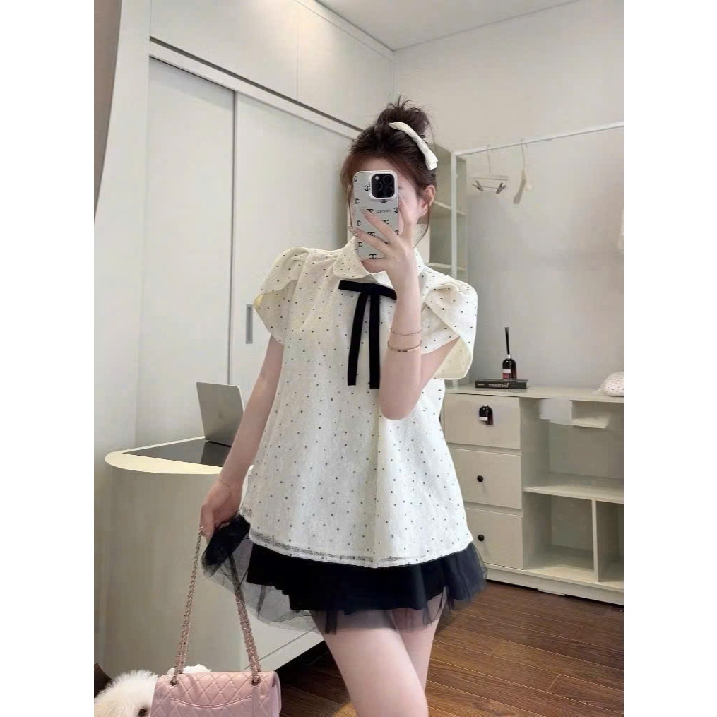 Set Áo Đũi Cổ Sen Chấm Bi Tay Vạt Chéo Đính Nơ Đen Kết Hợp Chân Váy Tơ Lưới Tiểu Thư, Đi Chơi , Đi Cafe Đều Hợp -Lollaye | BigBuy360 - bigbuy360.vn
