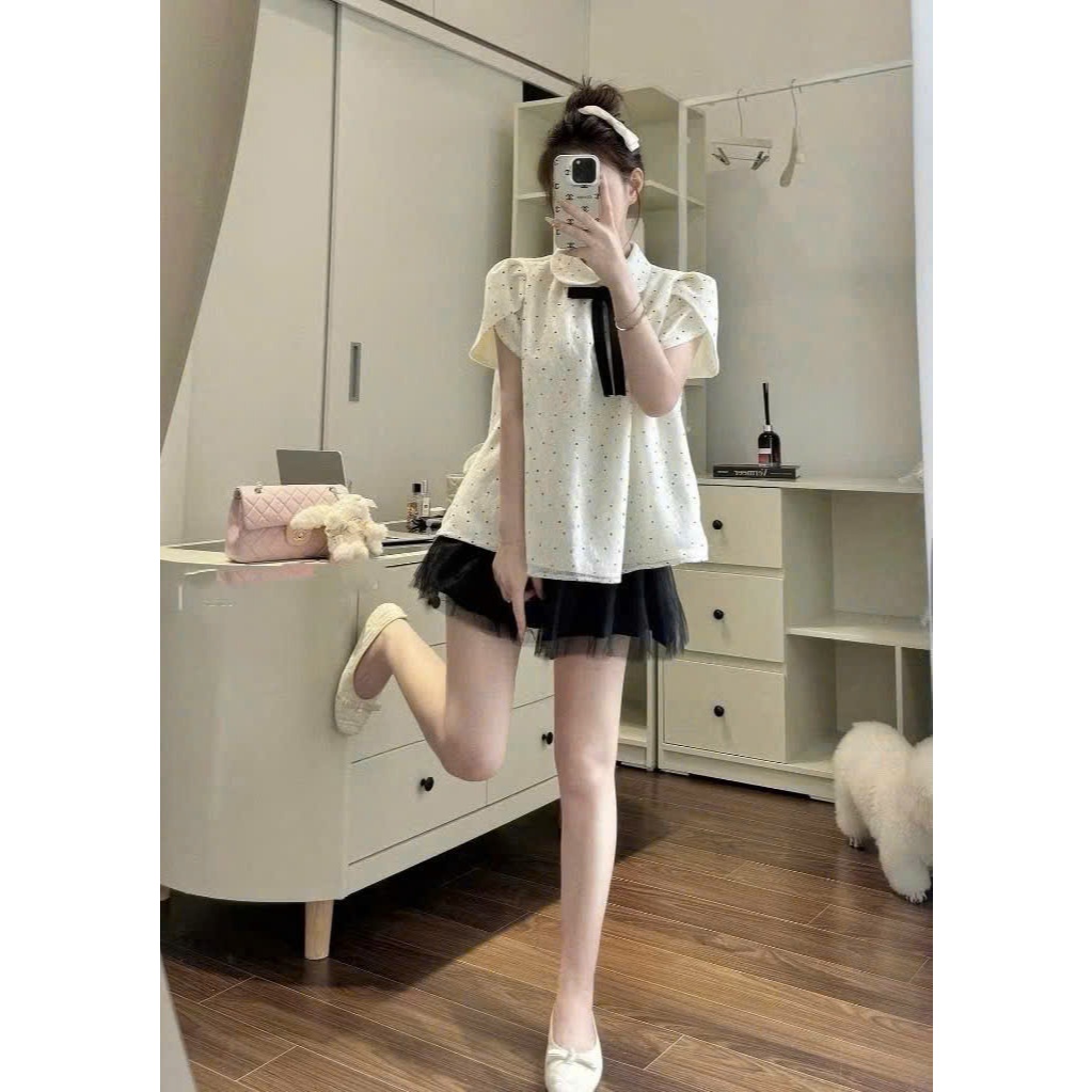 Set Áo Đũi Cổ Sen Chấm Bi Tay Vạt Chéo Đính Nơ Đen Kết Hợp Chân Váy Tơ Lưới Tiểu Thư, Đi Chơi , Đi Cafe Đều Hợp -Lollaye | BigBuy360 - bigbuy360.vn