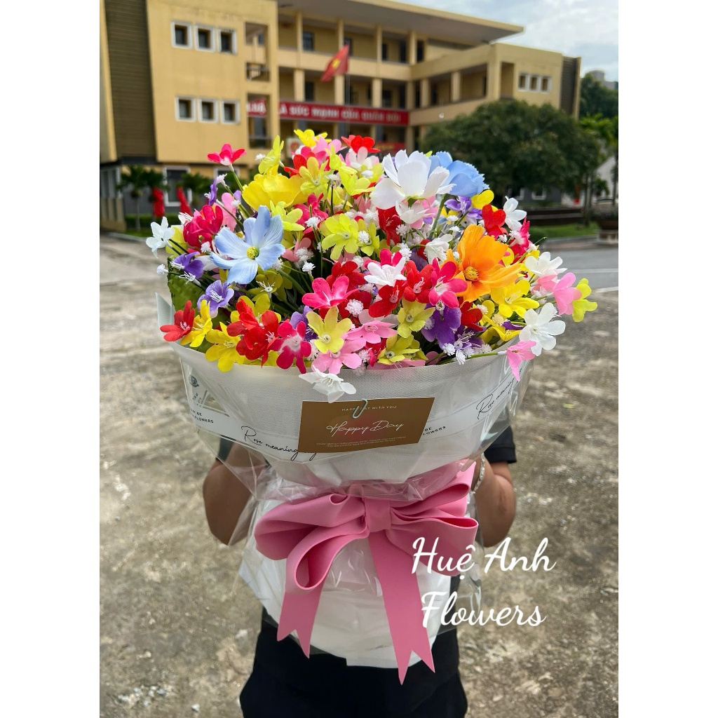 Colorful Flowers nhà HUỆ ANH FLOWERS. Tặng kèm thiệp,đèn