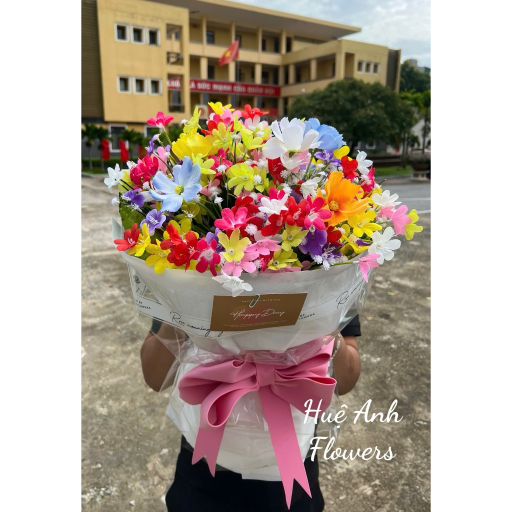 Colorful Flowers nhà HUỆ ANH FLOWERS. Tặng kèm thiệp,đèn
