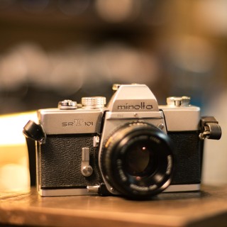 Minolta SRT101 – MD Rokkor 50mm f/1.7 [SLR/135mm]