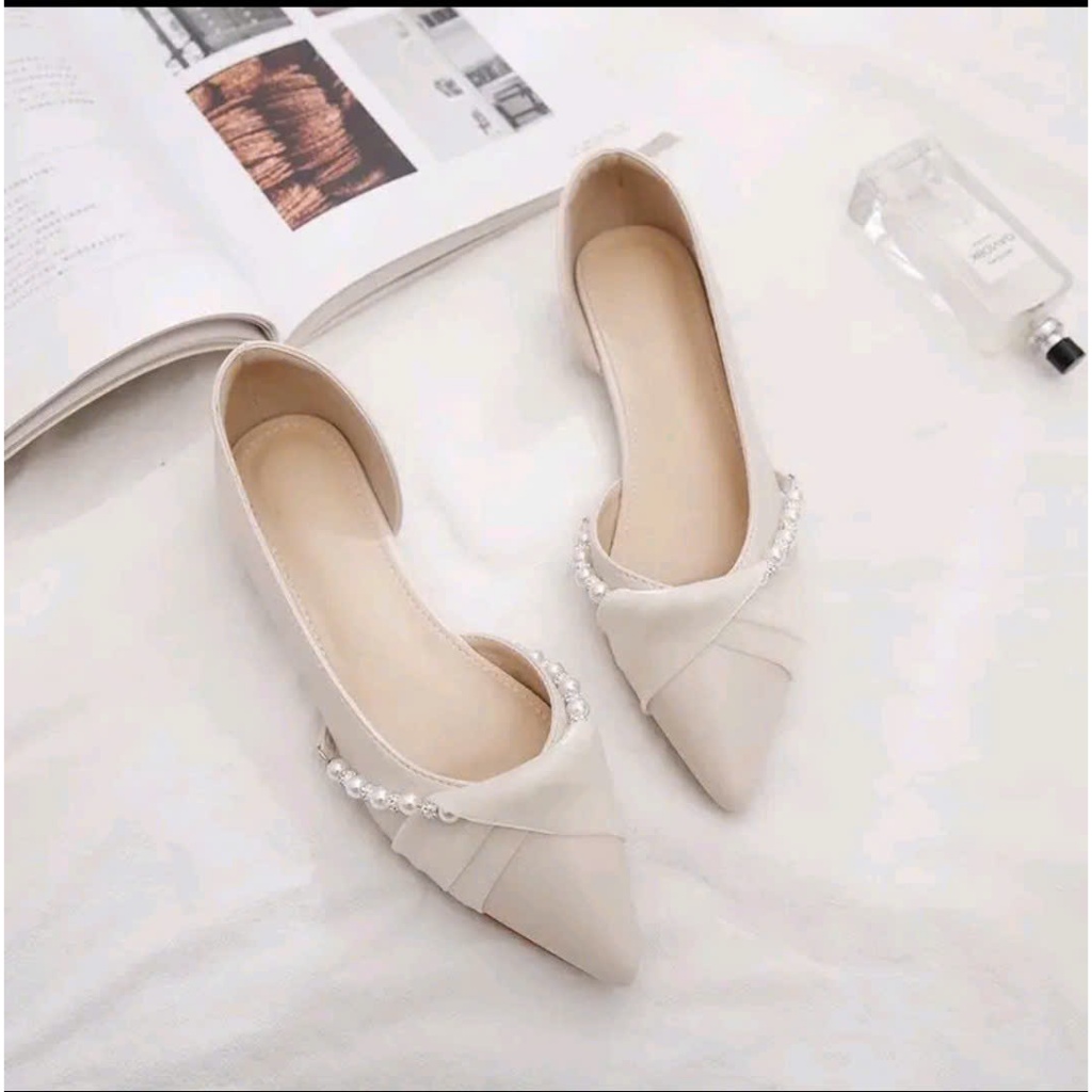 Giầy bệt BC đế chống trơn trượt ngọc dây 2 bên siêu xinh dáng hở eo mã(BN1) | BigBuy360 - bigbuy360.vn