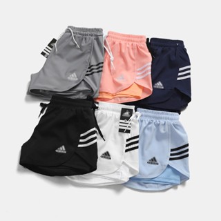 Quần Đùi Short Thể Thao Nữ 2 Lớp logo thêu 3 Sọc Tập Gym, Pickle Ball, Yoga Nữ thiết kế xẻ bầu