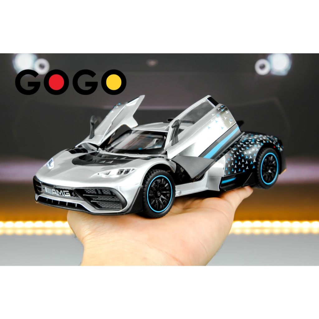 Xe mô hình Mercedes AMG One 1:24