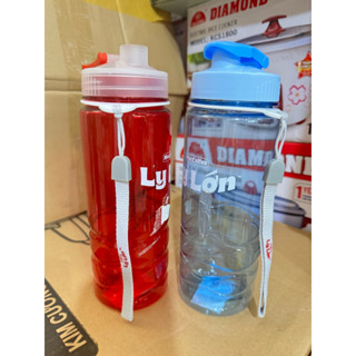  BÌNH NƯỚC NHỰA MAÁTU 700m : BÌNH HƠI TRẪY XÍU  có dây treo  giao màu ngẫu nhiên 