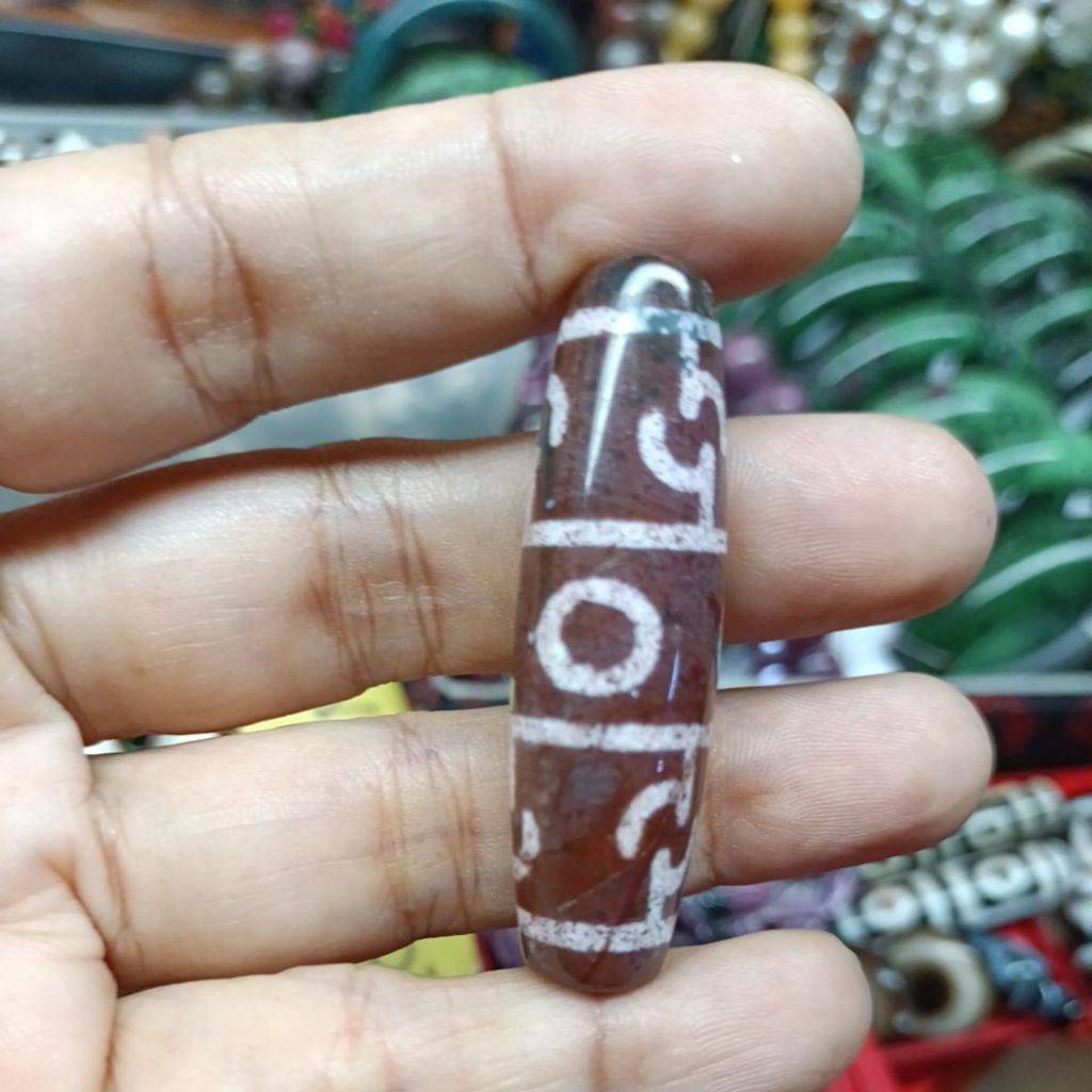 DZI voi 3 mắt móng ròng , đeo phong thủy.