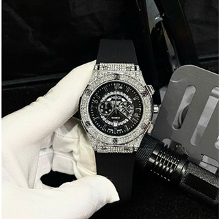 (Nam Nữ + bảo hành 12th)  Đồng hồ Nam Hugi 602 dây silicone khóa thông minh với 2 size 42mm và 38 mm đính đá cao cấp