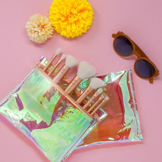 Bộ cọ trang điểm 8 cây RT Real Techniques The Wanderer Makeup Brush Set
