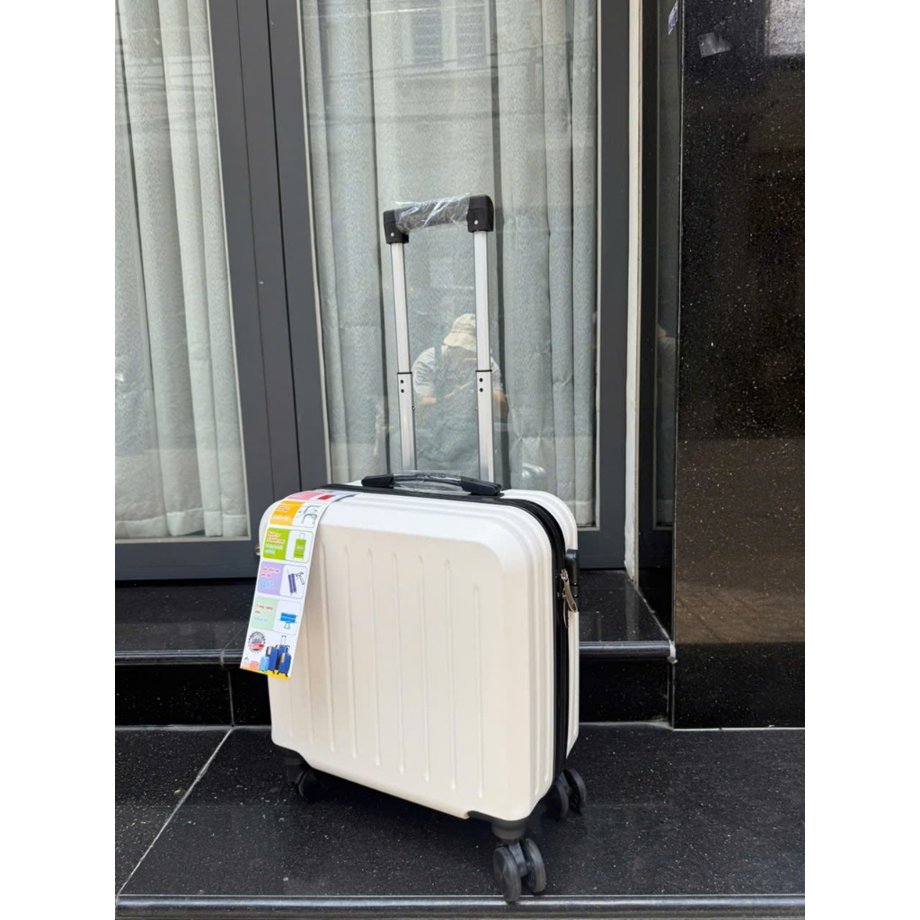 Vali nhí  1.2 kg  size 18 BAMOZO  hàng cực chất (BH 10N)