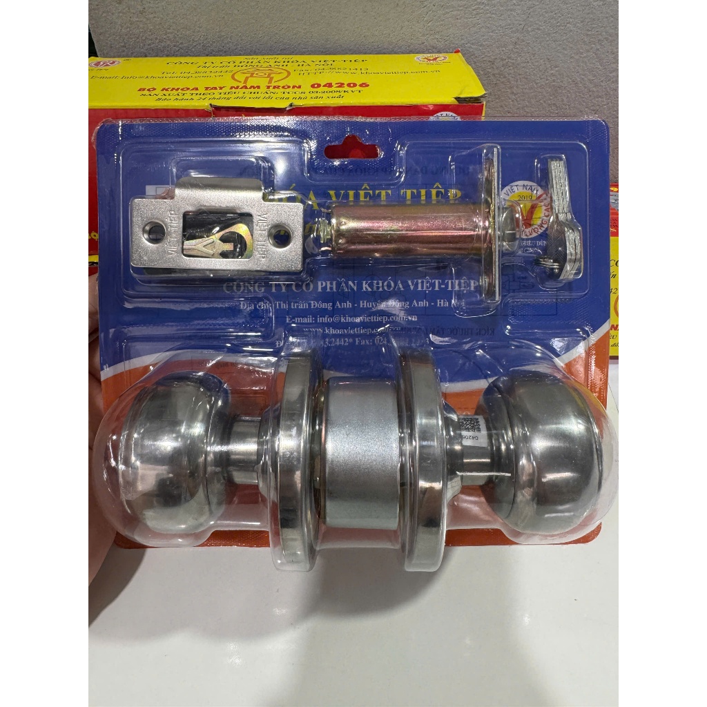 Khóa tay nắm việt tiệp vỉ đầu tròn 04206