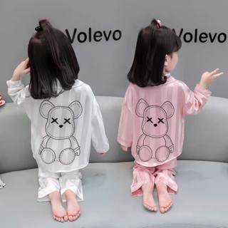 Bộ Đồ Ngủ Pijama mặc ở nhà dài tay in hình Gấu ở sau chất liệu Lụa bóng mềm mịn mát kiểu dáng dễ thương cho bé gái