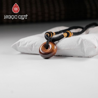 Mặt dây chuyền đồng điếu đá thạch anh mắt hổ vàng nâu đỏ 16mm (Đẹp)- Ngọc Quý
