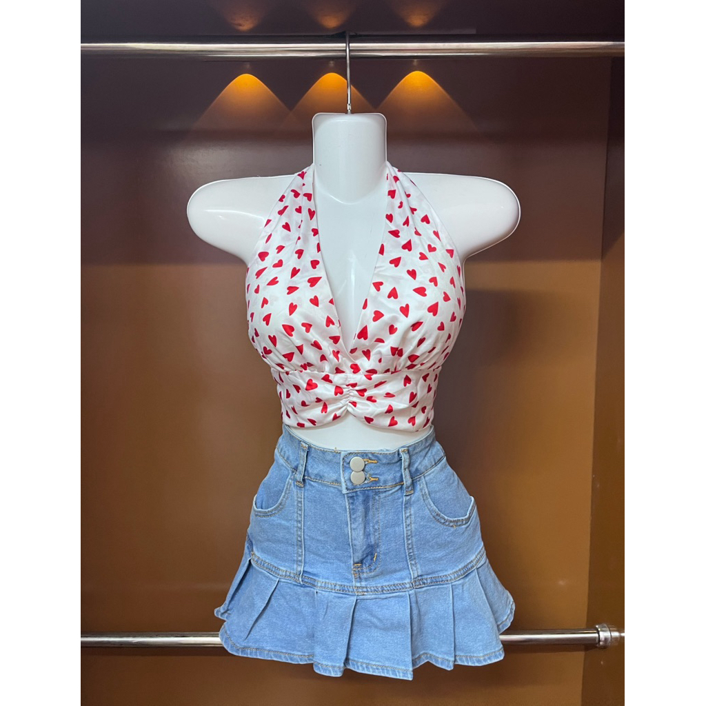 Áo croptop hở lưng trái tim Gingerbear